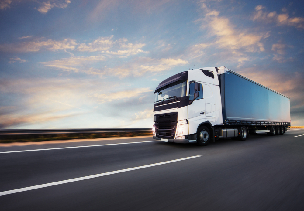 Mezzi pesanti: sospesi divieti di circolazione per febbraio