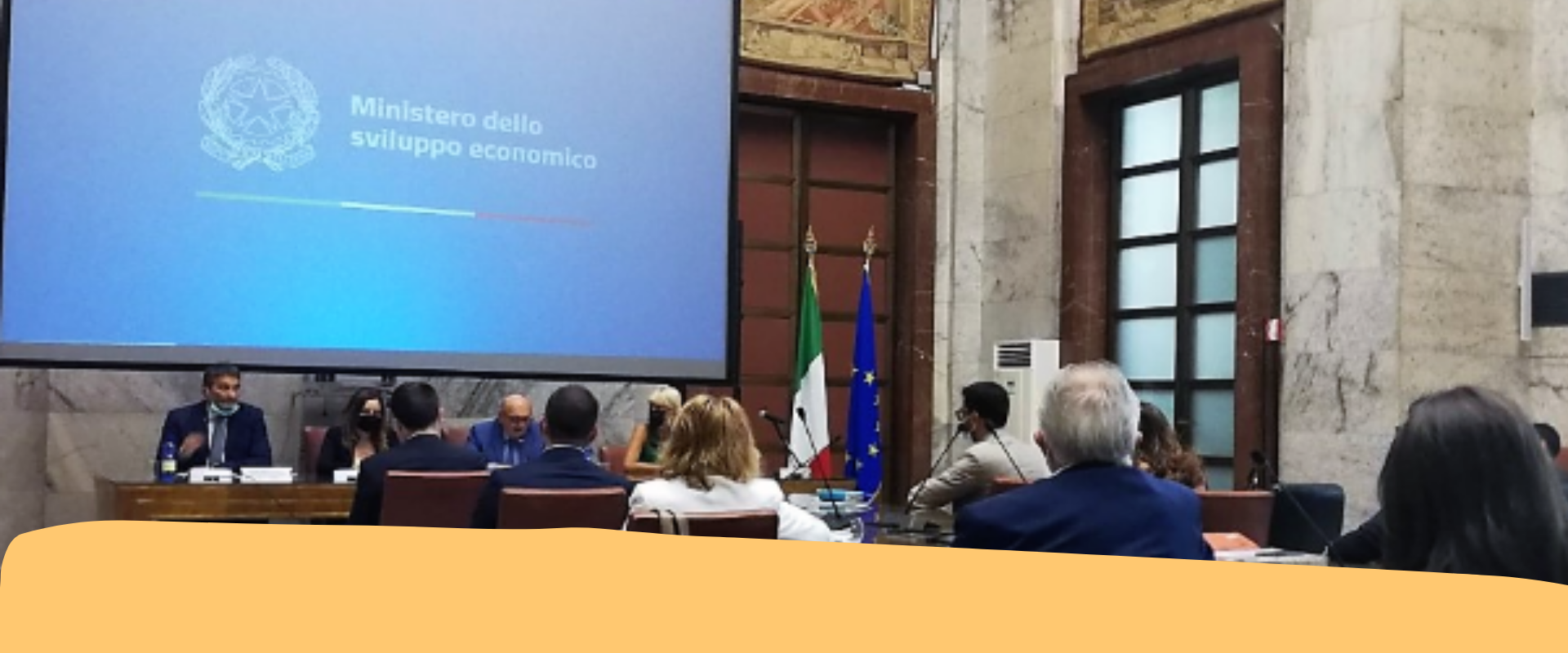 Moda: ecco i contributi del DL Rilancio