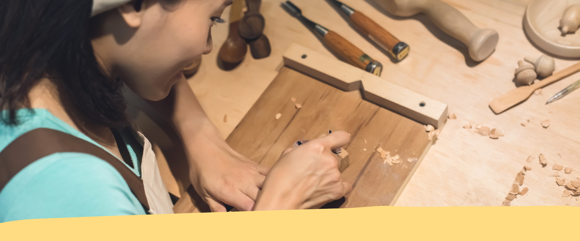 Dal “Salone Internazionale del Mobile” ecco i dati su imprese e operatori del settore Legno