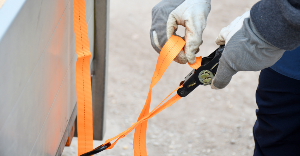 Corretto e sicuro fissaggio del carico